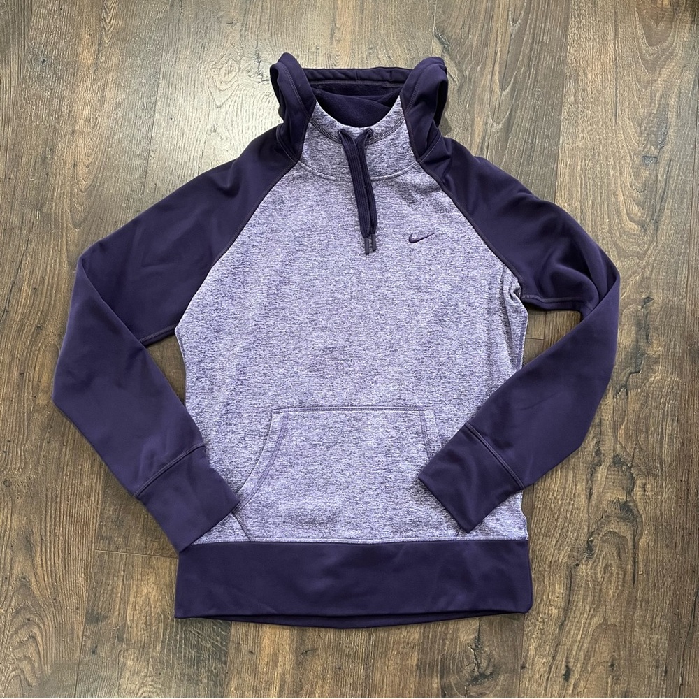 Nike Therma-Fit Sweatshirt